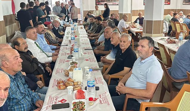 Tahtasız, Burak Boztepe için verilen can yemeğine katıldı