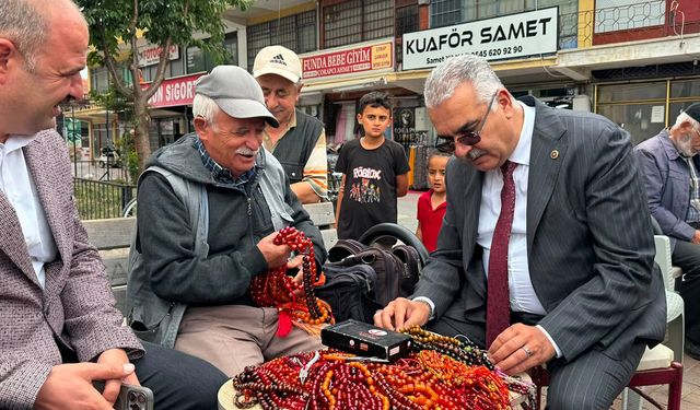 Ahlatcı, Alaca’da esnaf ve vatandaşlarla buluştu