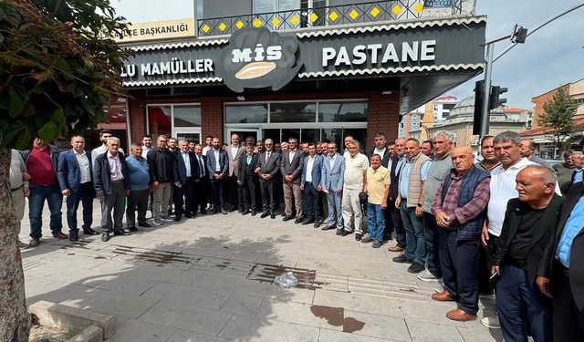 Ahlatcı Alaca’da muhtarlarla buluştu: Talepler tek tek dinlendi