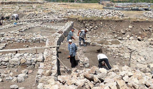3 bin 500 yıllık Hitit mahallesindeki yapılar restore ediliyor