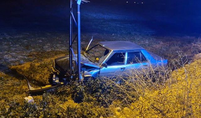 Çorum'da otomobil tarlaya uçtu: 1 yaralı