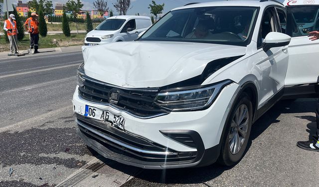 Çorum'da cip otomobile çarptı: 5 yaralı