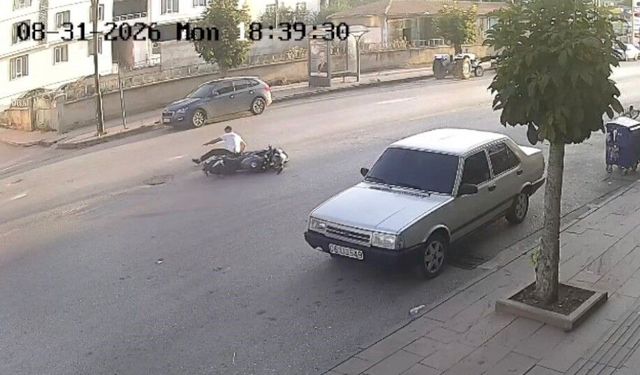 Alaca’da motosiklet bisikletle çarpıştı: 2 yaralı