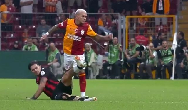 Çorum FK kırmızı kart bekledi! İşte o tartışmalı pozisyon...
