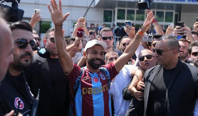 Dünya basını bu transferle sallanıyor: Mohamed Salah Trabzonspor'a imza atıyor