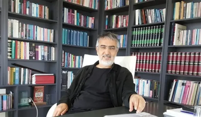 Eski Bakan Erkan Mumcu'dan AK Parti'ye soğuk duş: "Bir ekonomi ve eğitim politikası bile yok"