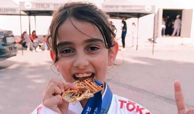 Çorumlu Hiranur’dan rakiplerine geçit yok