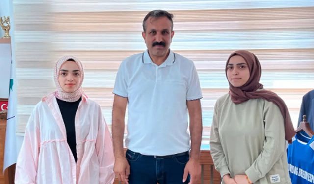 Uğurludağ Belediyesi Gençlerin Akademik Çalışmalarını Destekliyor