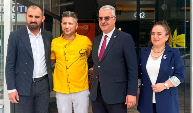 AK Parti heyetinden Chef Pastanesi’ne ziyaret