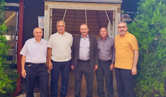 Çizikci, Aslı ve Erdeniz çiftinin mutluluğuna ortak oldu