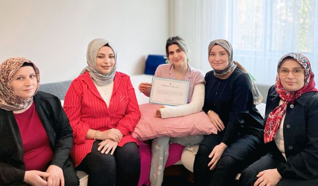 AK Parti İskilip Kadın Kolları’ndan Sevda Siyakuş’a geçmiş olsun ziyareti