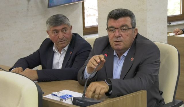 Ümit Er: Ahmet Ahlatcı kamuoyuna açıklama yapmalı