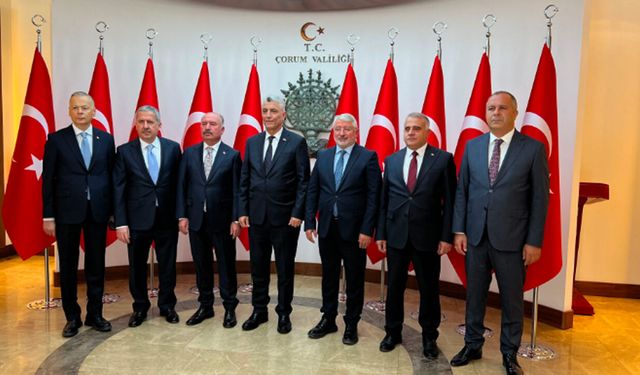 Ticaret Bakanı Ömer Bolat Çorum Valiliği’ni ziyaret etti