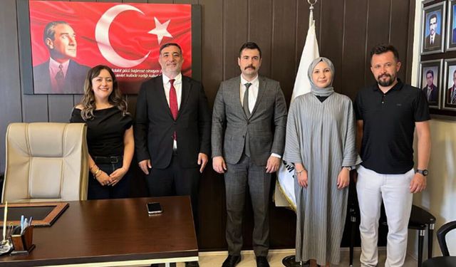 Adalet Komisyonu Başkanı Kurt’tan Çorum Barosuna ziyaret