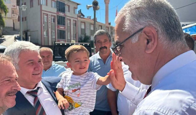 Ahlatcı, Çorum’un İlçelerinde Gönüllere Dokundu