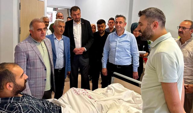 Yakup Alar’dan Onur Civan’a hastanede geçmiş olsun ziyareti