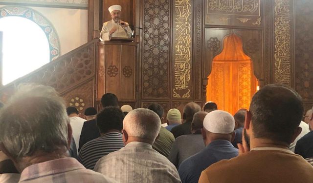 İl Müftüsü Yıldırım, Mimar Sinan Camii’nde cuma namazı kıldırdı