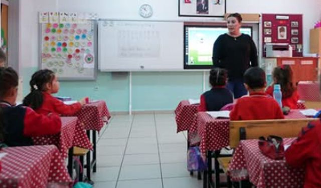 Sözleşmeli öğretmen eşlere iller arası tayin imkanı