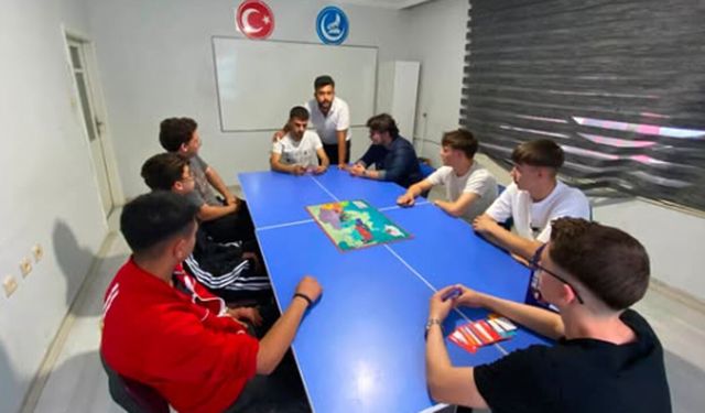 Ülkü Ocakları’ndan gençlere akıl ve zekâ oyunu etkinliği