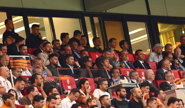 Vincenzo Montella’dan RAMS Park’ta yakın takip: Arca Çorum FK’nın tarihi maçını tribünden izledi