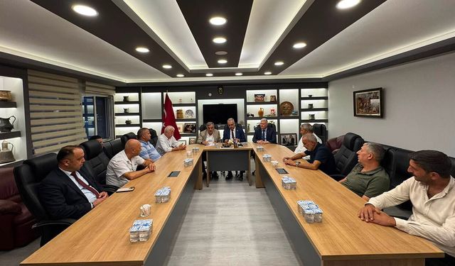 Ahlatcı, Çorum esnafının taleplerini dinledi