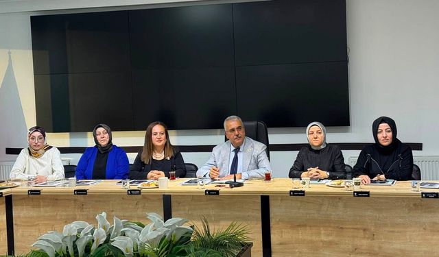 Ahlatcı: Kadın kollarımız davamızın gurur kaynağı