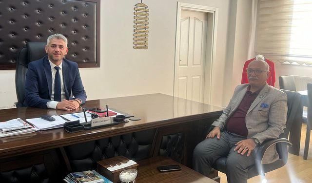 Zeki Dilmen’den İlçe Milli Eğitim Müdürü Şahin’e ziyaret