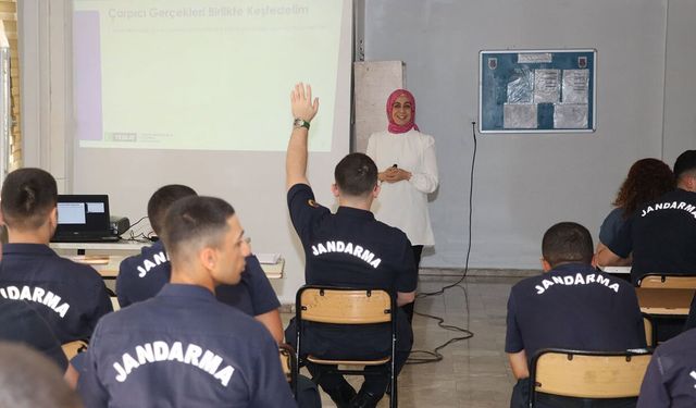 Çorum’da erbaş ve erlere bakın hangi eğitimler verildi?