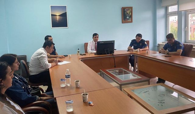 Kargı’da 6 bahçe görevlisine okul güvenliği bilgilendirmesi
