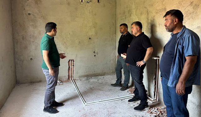 Kaymakam Koç, Barak Köyü İmamevi inşaatını inceledi