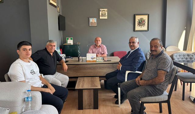 Yusuf Ahlatcı’dan BEKMO Mobilya’ya ziyaret