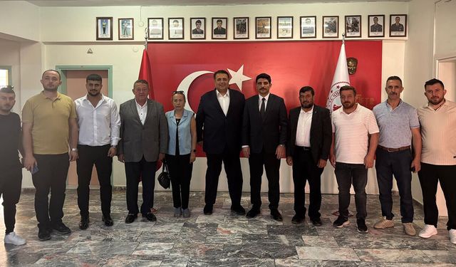Kaya, Kaymakam Kayış’a hayırlı olsun dileklerini iletti
