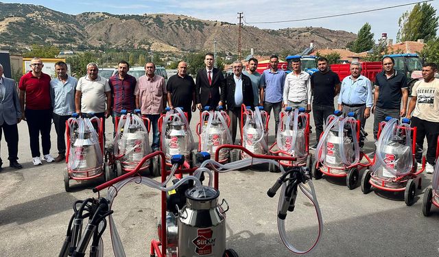 Çiftçilere devlet destekli süt makineleri dağıtıldı