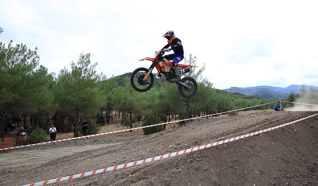 Osmancık’ta motokros heyecanı festivale renk kattı