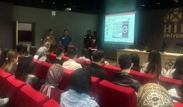 Hitit Üniversitesi öğrencilerine iletişim ve şiddet farkındalığı eğitimi