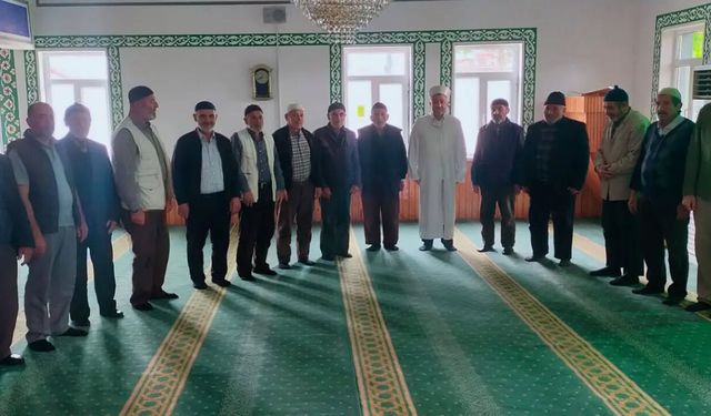 Sungurlu Müftüsü Eroğlu’dan Aşağıfındıklı Köyü’ne ziyaret