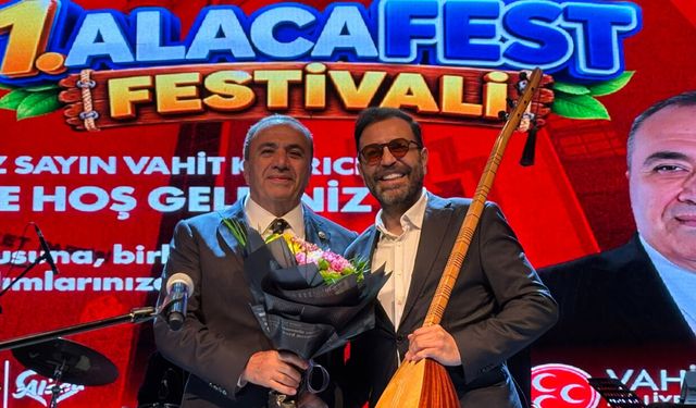 AlacaFest kapsamında İsmail Altunsaray sahne aldı