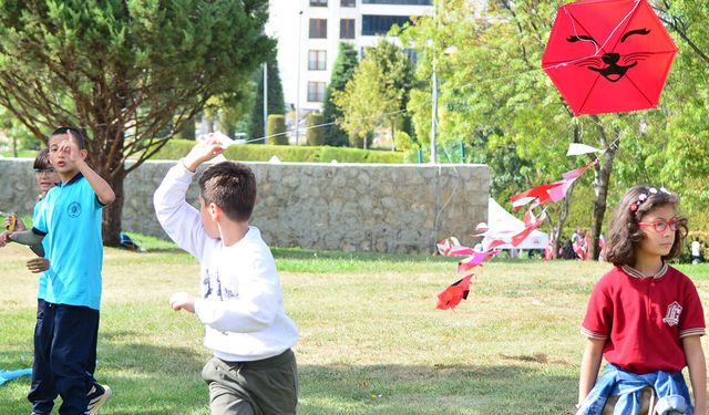 Çorumlu çocuklardan savaş mağduru akranlarına gökyüzünden umut