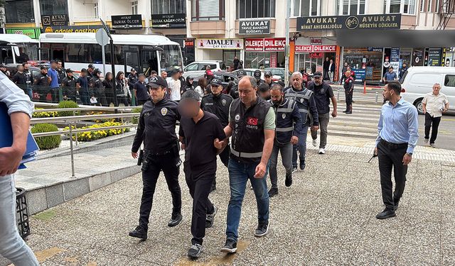 İnternetten araç satmak isteyenleri dolandıran 18 kişi gözaltına alındı