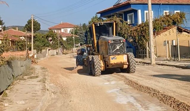 Ortaköy’de hastane yolu asfaltlanıyor