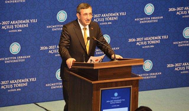 Cevdet Yılmaz'dan dikkat çeken uyarı: "Sosyal medya aslında asosyal medya"