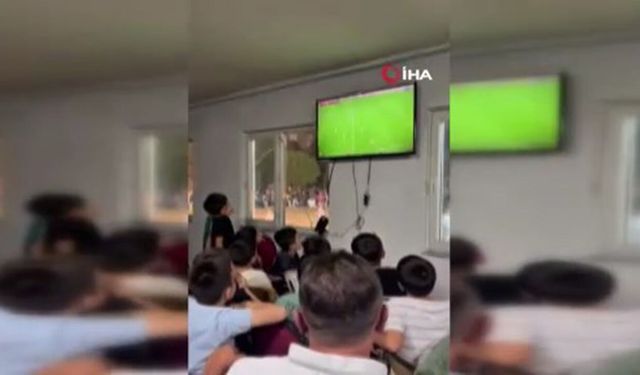 Osmancık'ta düğün günü Çorum FK heyecanı: Damat bile halayı bırakıp maçı izledi
