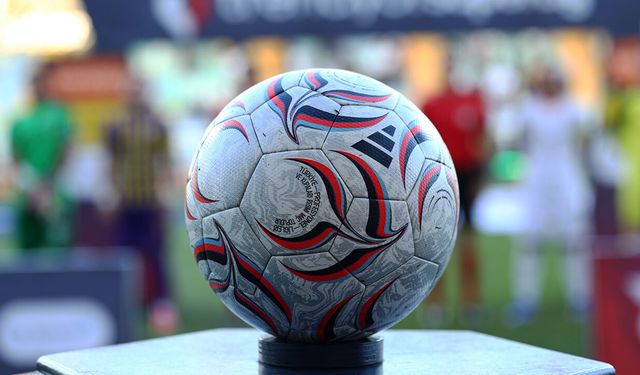 Süper Lig 5. hafta maç takvimi belli oldu: Zirve yarışı kızışıyor
