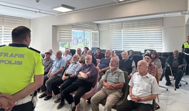 Osmancık’ta huzurevi sakinlerine trafik eğitimi
