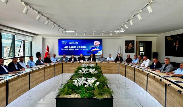 AK Parti İl Genel Meclisi Grubu toplandı