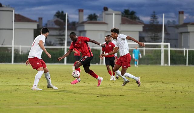 Arca Çorum FK, Antalya'ya 2-1 mağlup