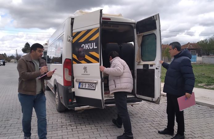 Alaca'da okul servisleri denetimden geçti