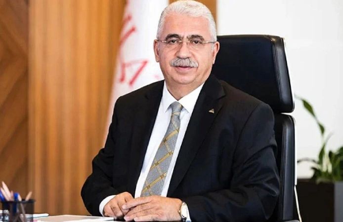 Ahmet Ahlatcı’dan net mesaj: Çorum’dayım