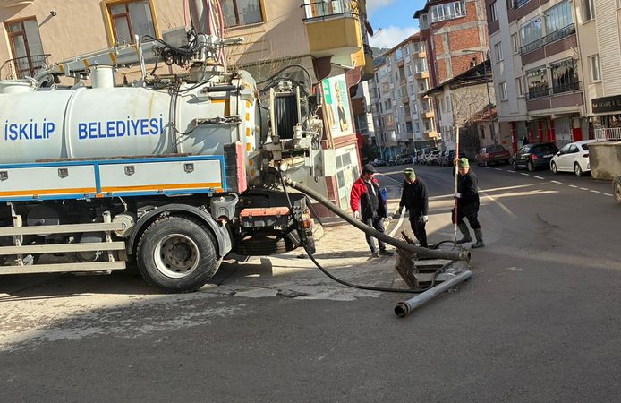 İskilip Belediyesi’nden sel riskine karşı önlem