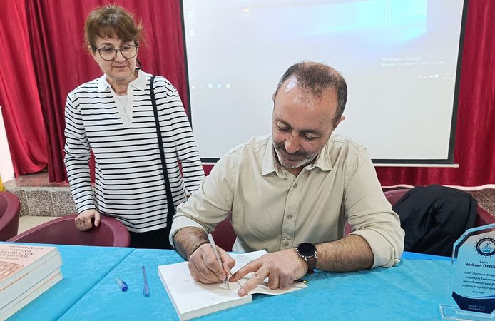 Çorum’da yazar-öğrenci buluşmaları sürüyor